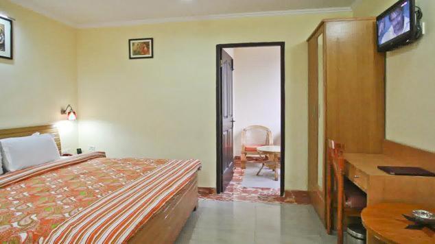 Sun Hotel Haridwār Extérieur photo