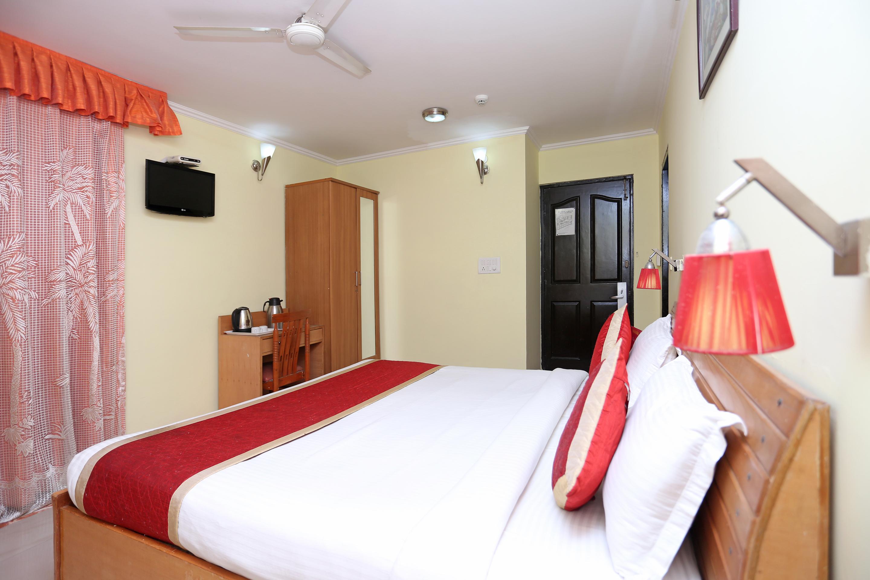Sun Hotel Haridwār Extérieur photo