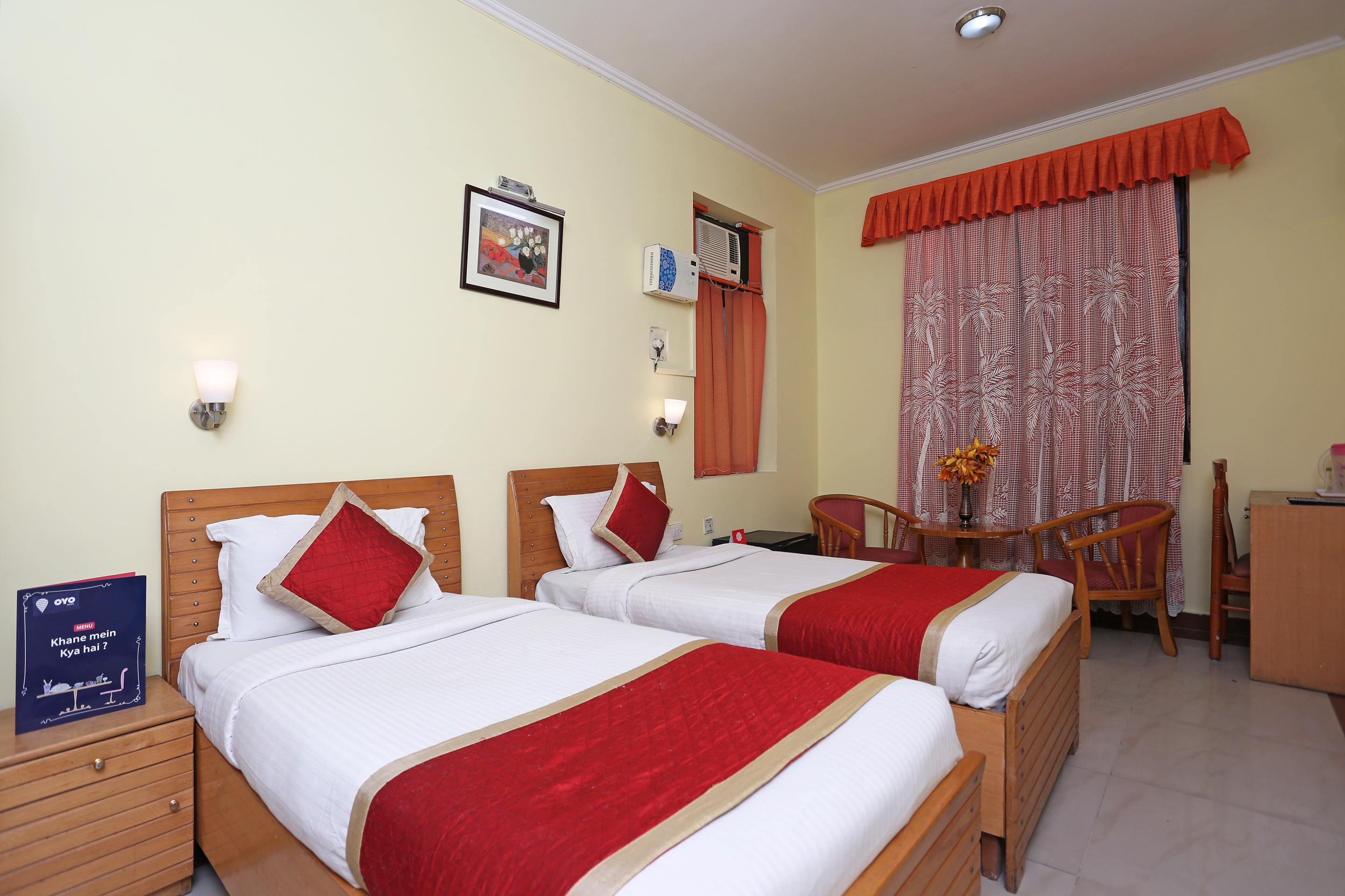 Sun Hotel Haridwār Extérieur photo