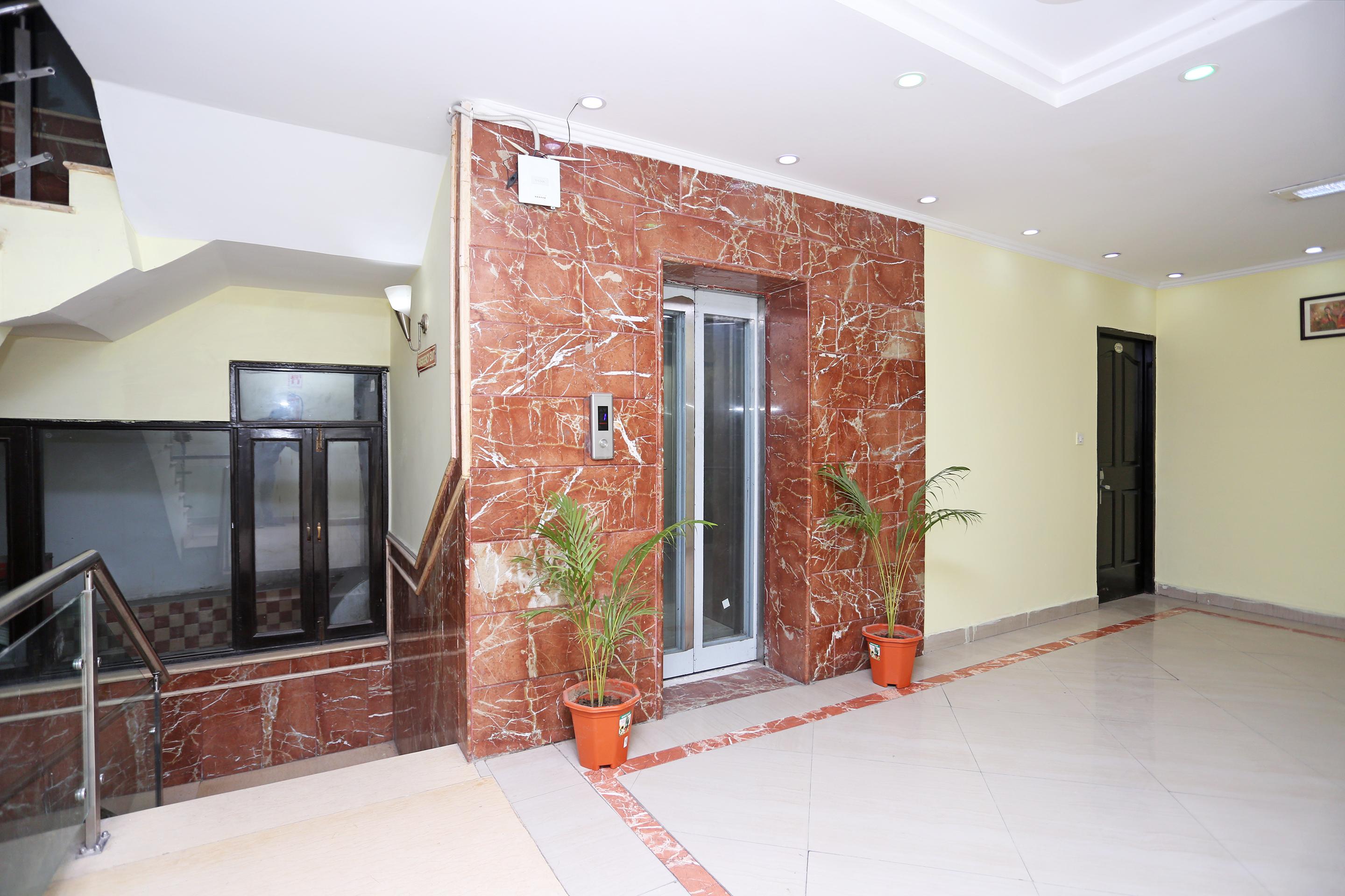 Sun Hotel Haridwār Extérieur photo
