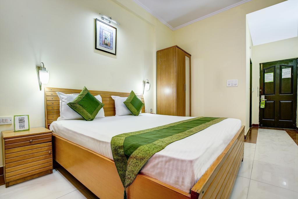 Sun Hotel Haridwār Extérieur photo