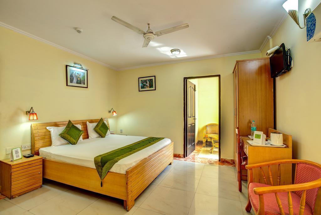 Sun Hotel Haridwār Extérieur photo