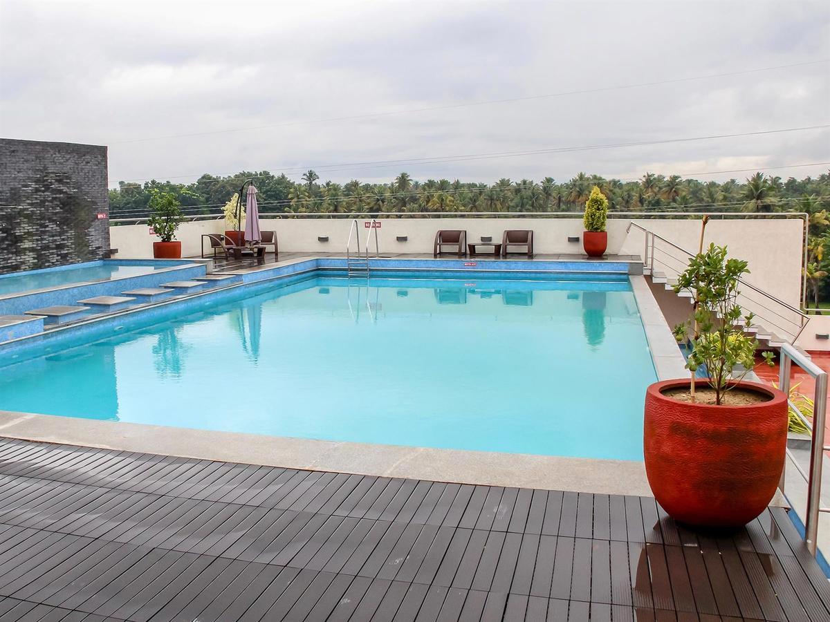 Sun Hotel Haridwār Extérieur photo