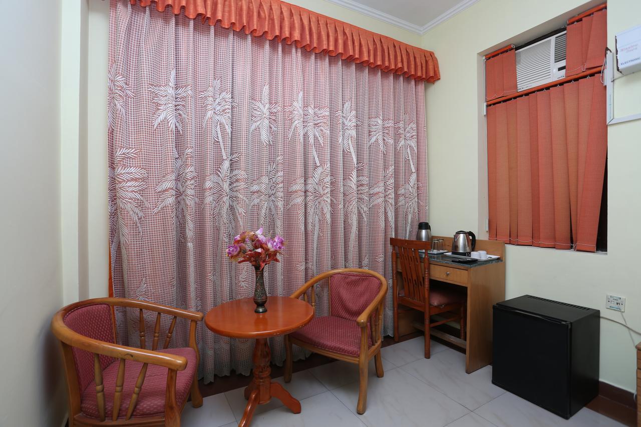 Sun Hotel Haridwār Extérieur photo