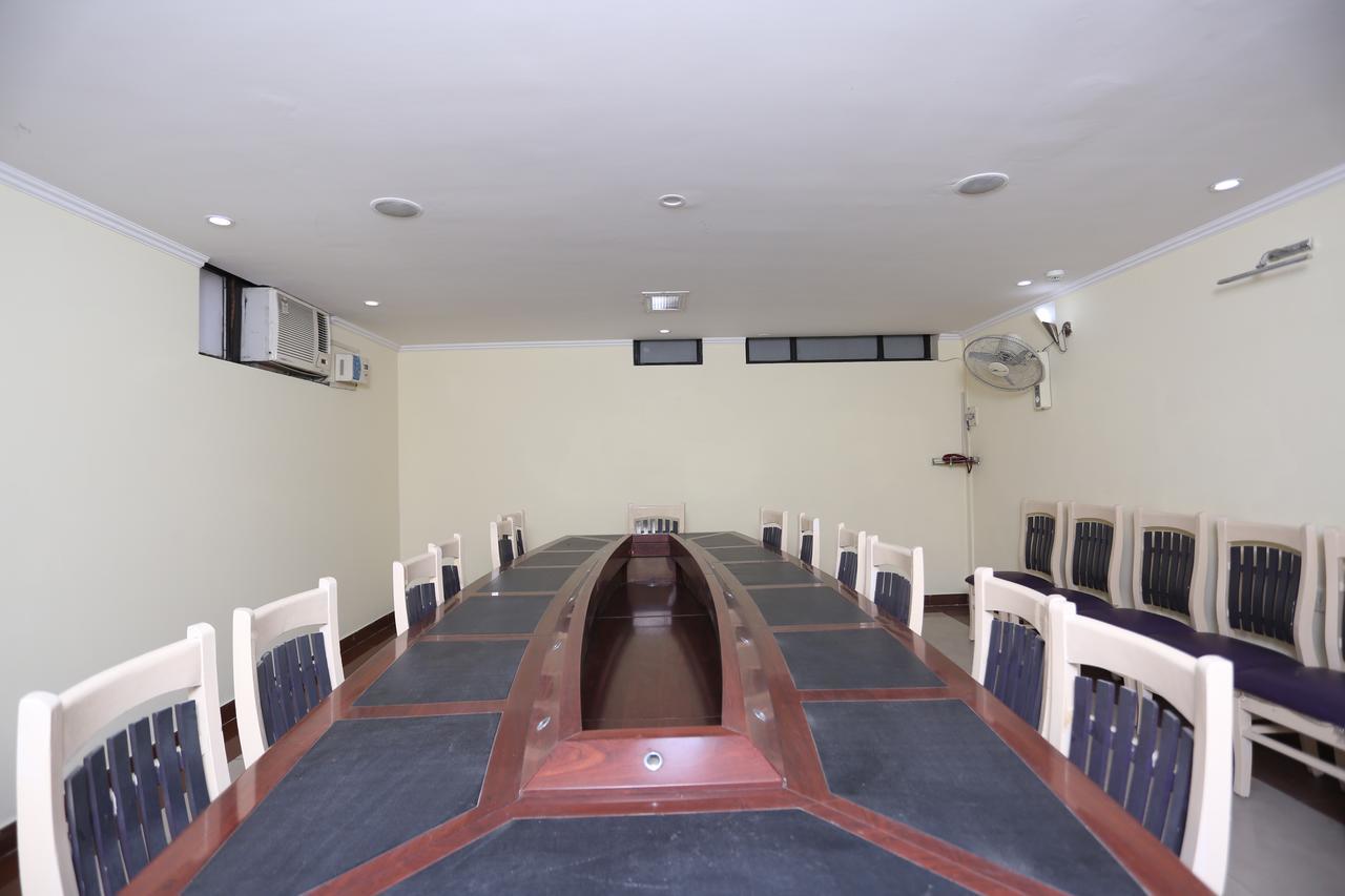 Sun Hotel Haridwār Extérieur photo
