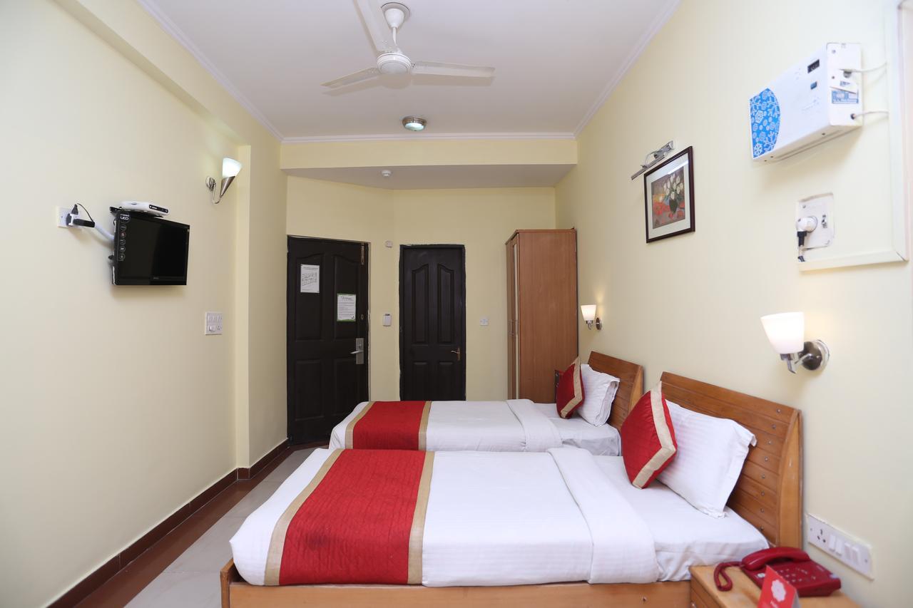 Sun Hotel Haridwār Extérieur photo